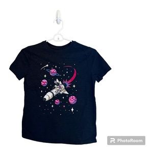 ▫️CAT & JACK: Boy’s size M, charcoal short sleeve t-shirt w/space theme▫️
